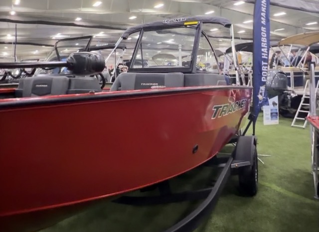 Tracker Pro Guide V-175 Combo Walkthrough  - Sebago Lake, Maine